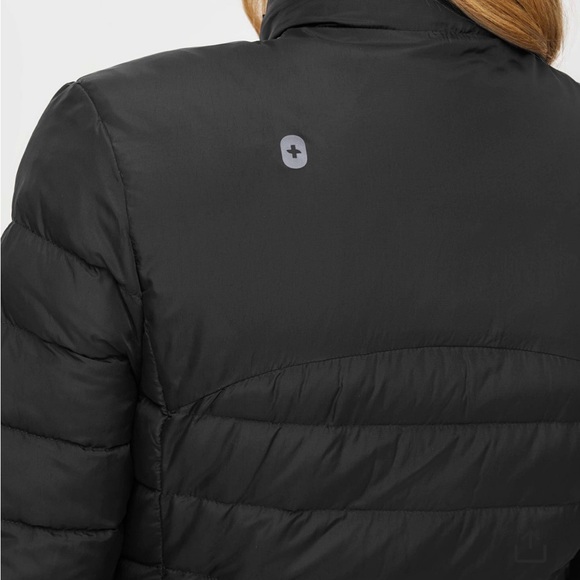 On shift packable puff jacket XS in green - Picture 4 of 15